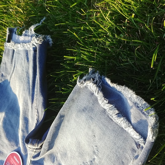 EXPRESS High Rise Bermuda Shorts - Picture 2 of 10